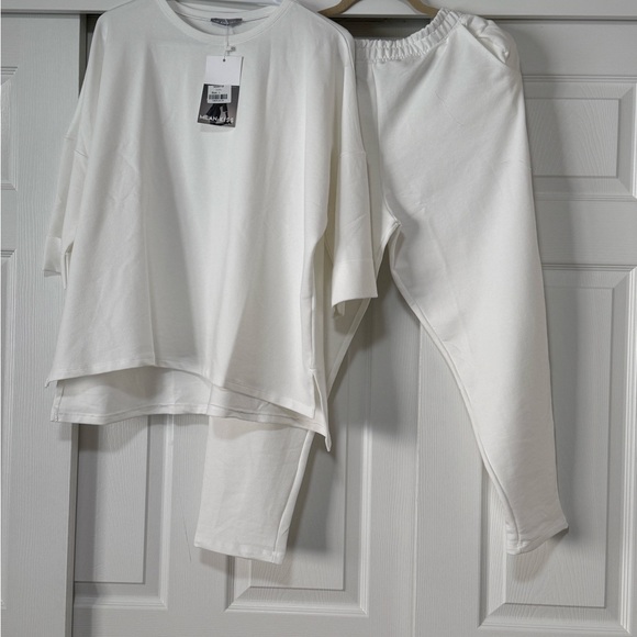 Sweat (lounge) outfit - Picture 3 of 3